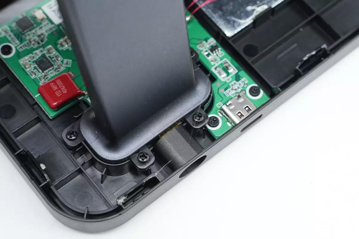 mophie双口充电器拆解,mophie车载充电器拆解