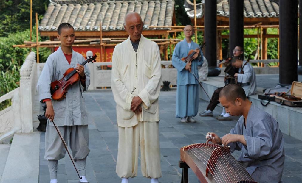 五台山最漂亮的尼姑图片,中国最漂亮尼姑照片五台山