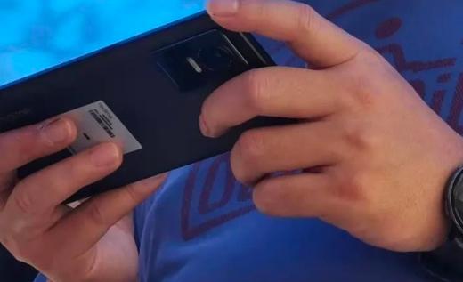 杨幂代言的手机realme,杨幂代言realmegt3