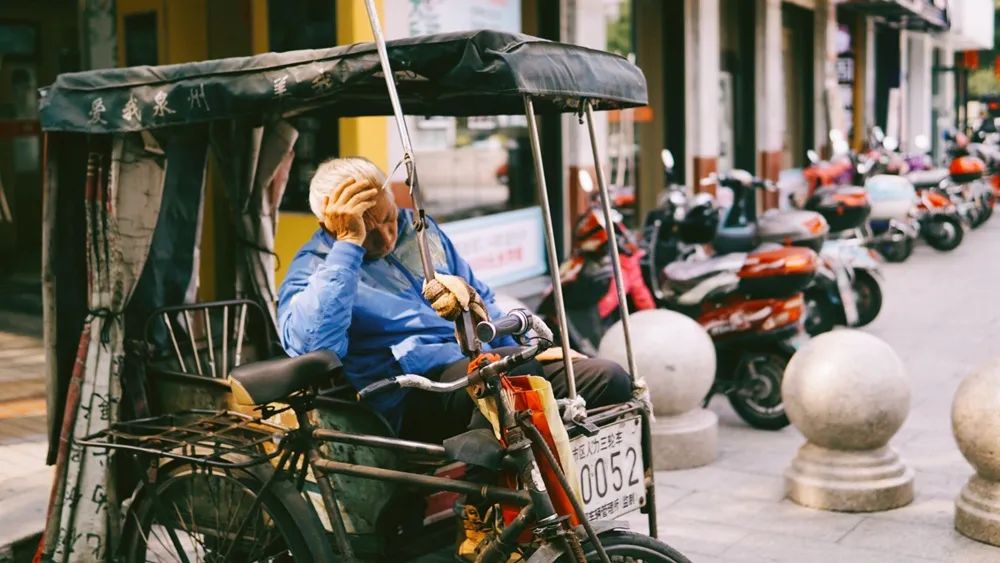 官方发声：让鞭炮声重新响起！必去的​14条春节长线，过个畅快新年
