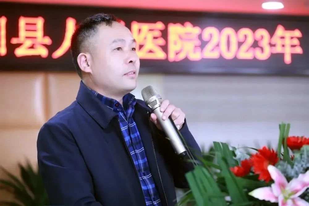 发展护士队伍改善护理服务的感悟,发展护士队伍改善护理服务1500字