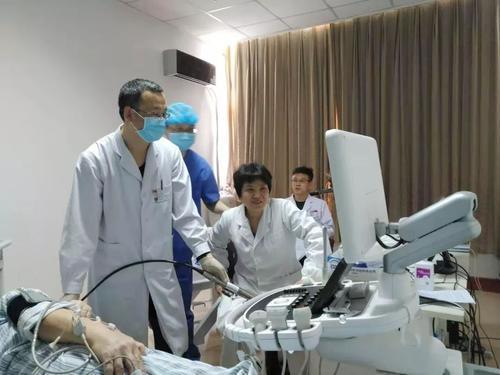 为什么去医院医生都要说的很夸张,去医院看病为啥要先做一堆检查