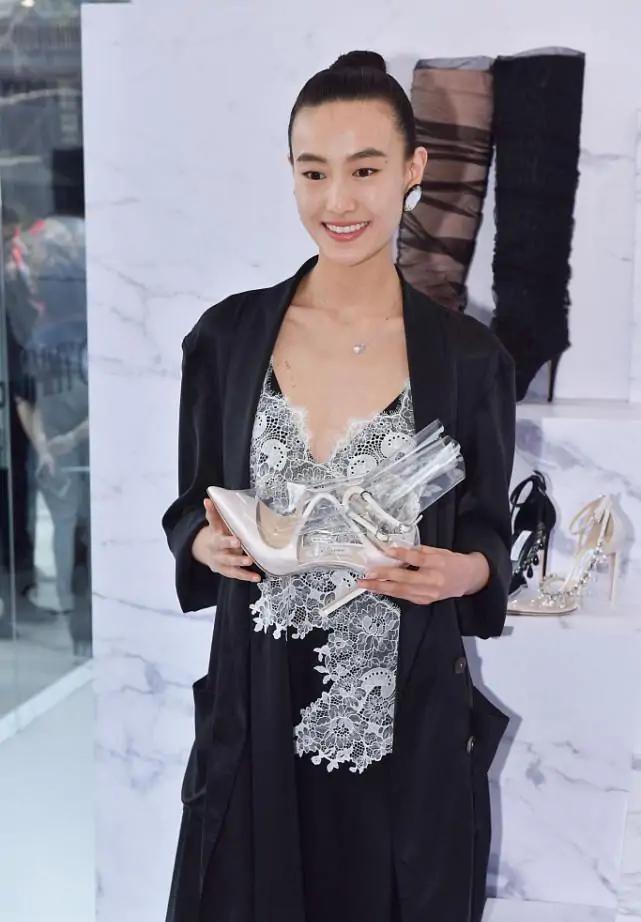 秦舒培为什么嫁陈冠希,二婚的秦舒培