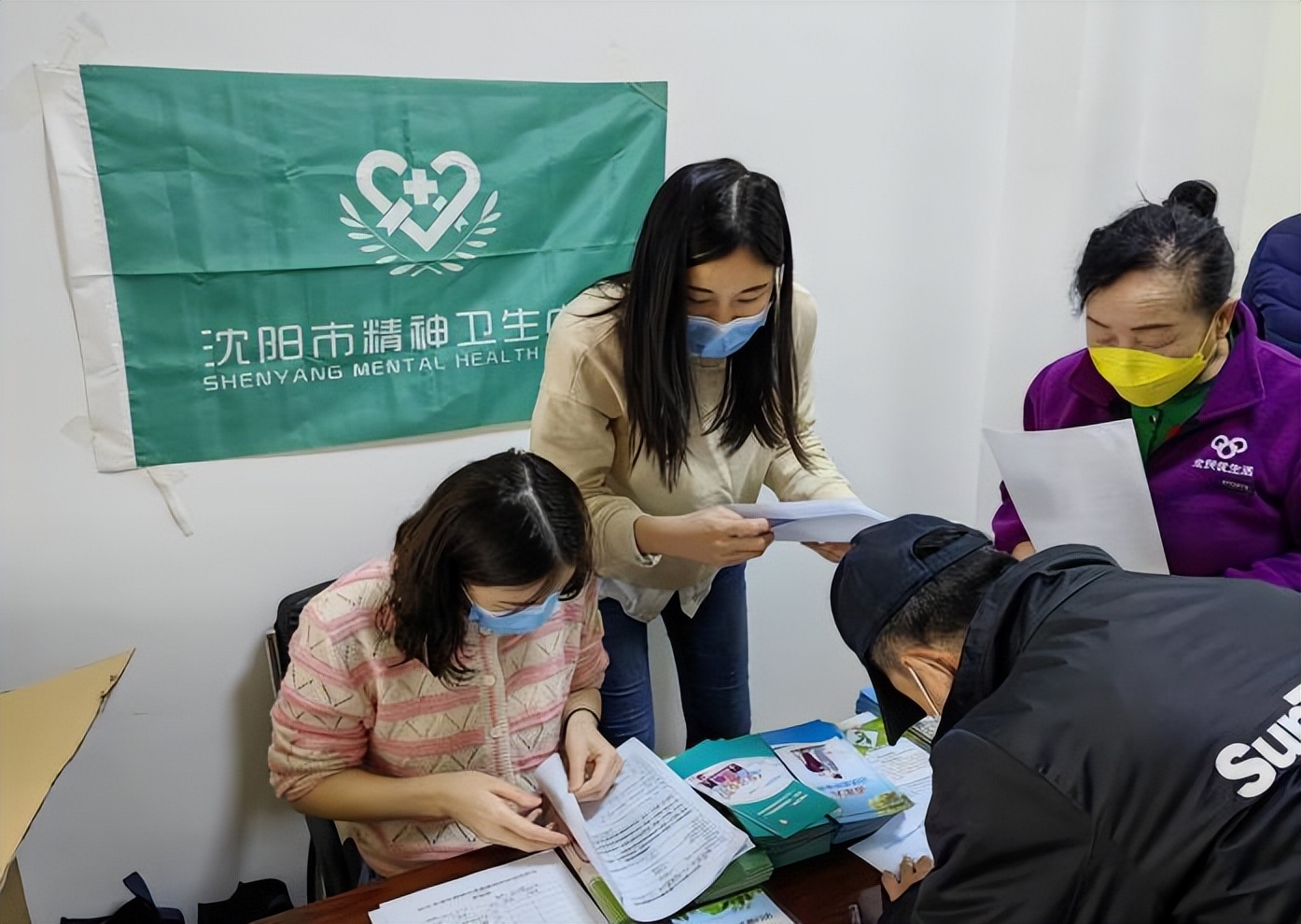 关爱社区老人精准为老服务,社区开展关爱高龄老人活动