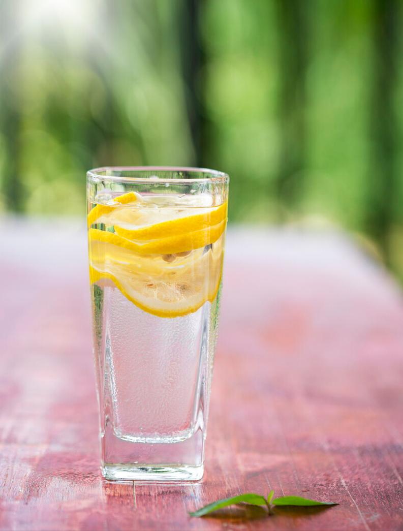 女性长期喝茉莉花茶的好处和坏处,长期喝茶对女性身体的好处和坏处