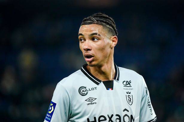 发力！欧冠七冠王今夏升级，从第五联赛签约六球星，昔日金童在列