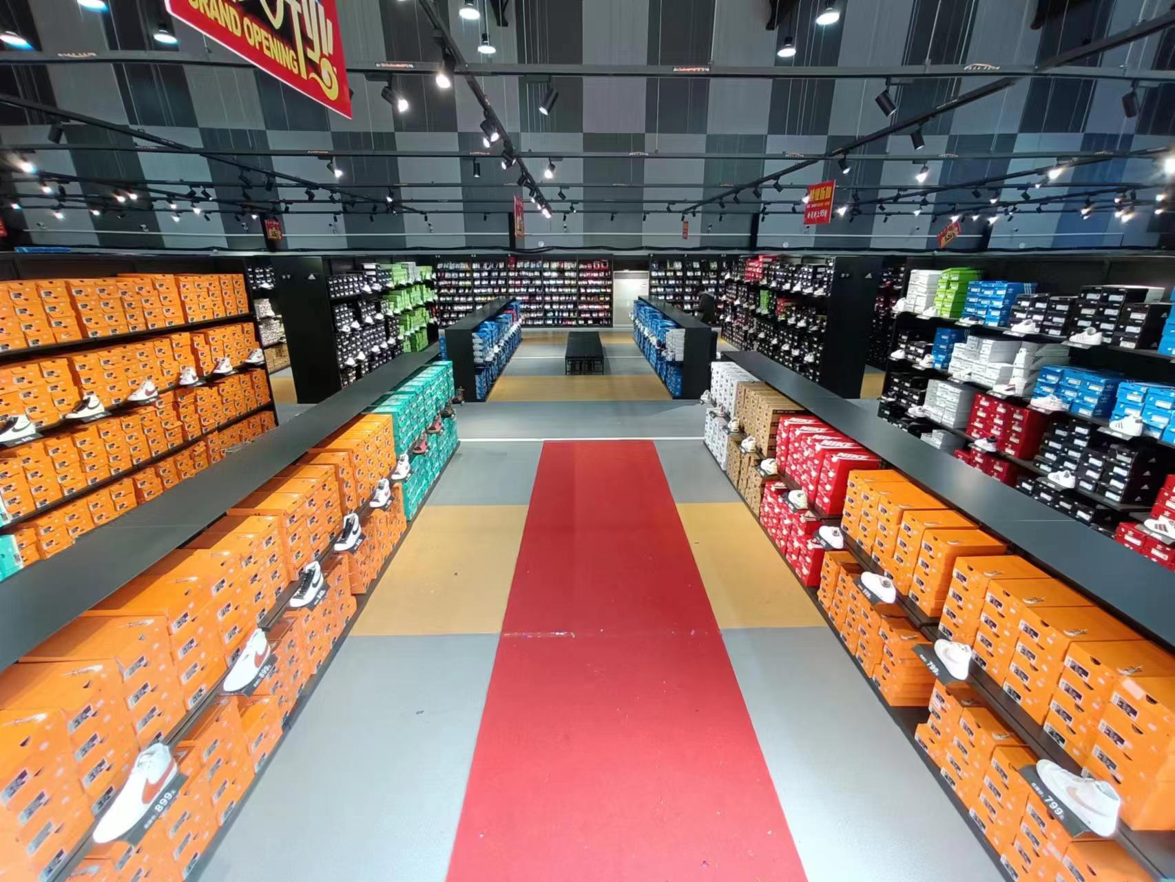怎么加盟阿迪耐克折扣店,阿迪达斯折扣店怎么开店