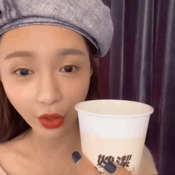 杨超越整了容吗,杨超越变了一个样子吗