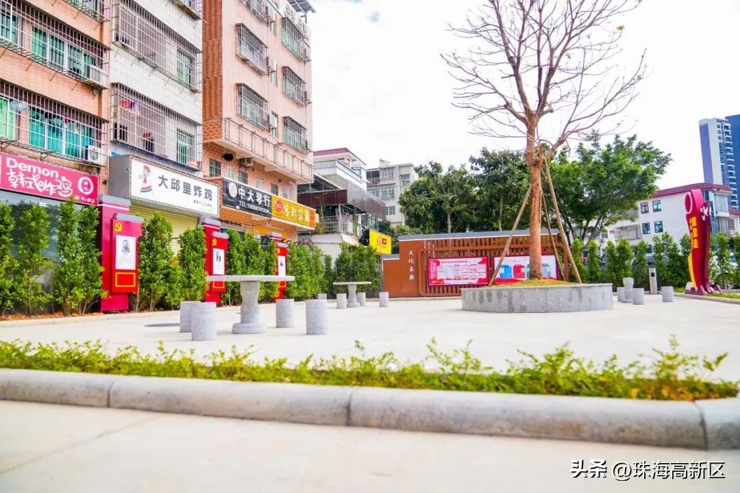 家门口的公园也有别样的风景,家门口的超美公园