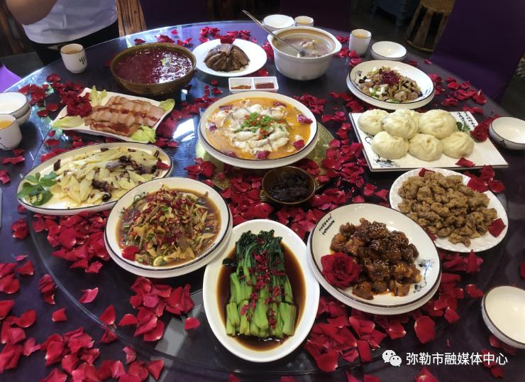 玫瑰开出“新希望”我州这个村致富有“花”招