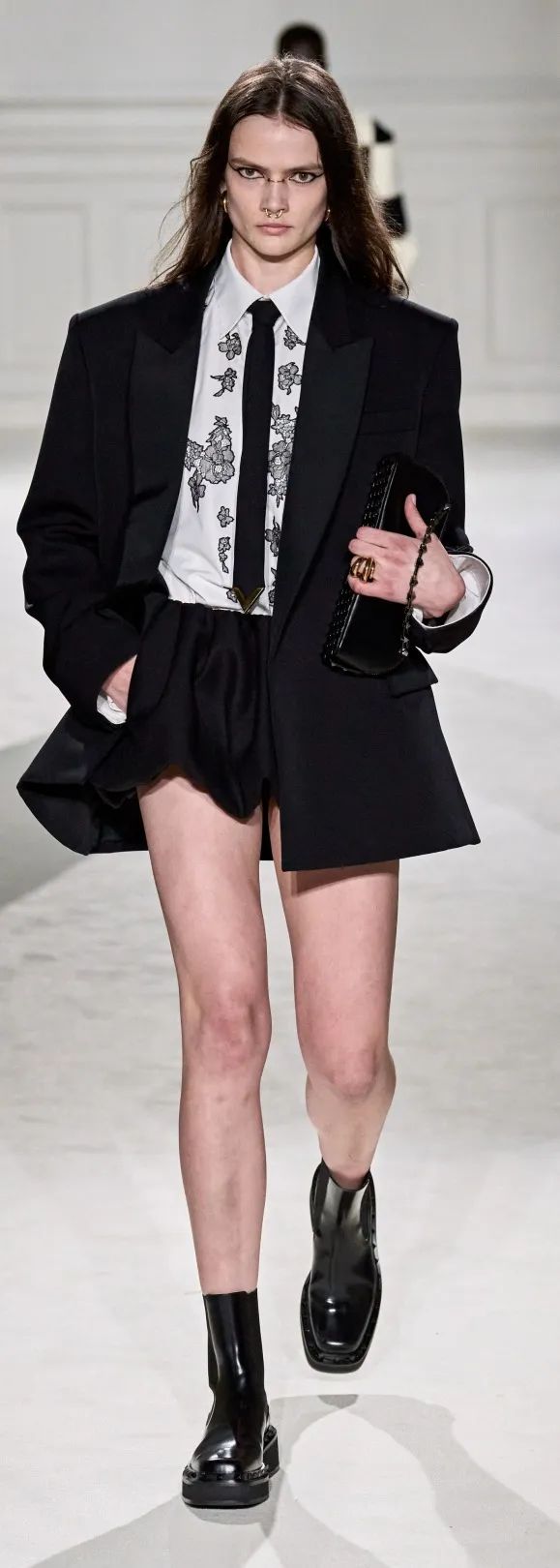 2023-2024秋冬流行趋势款式,2023秋冬流行趋势款式颜色