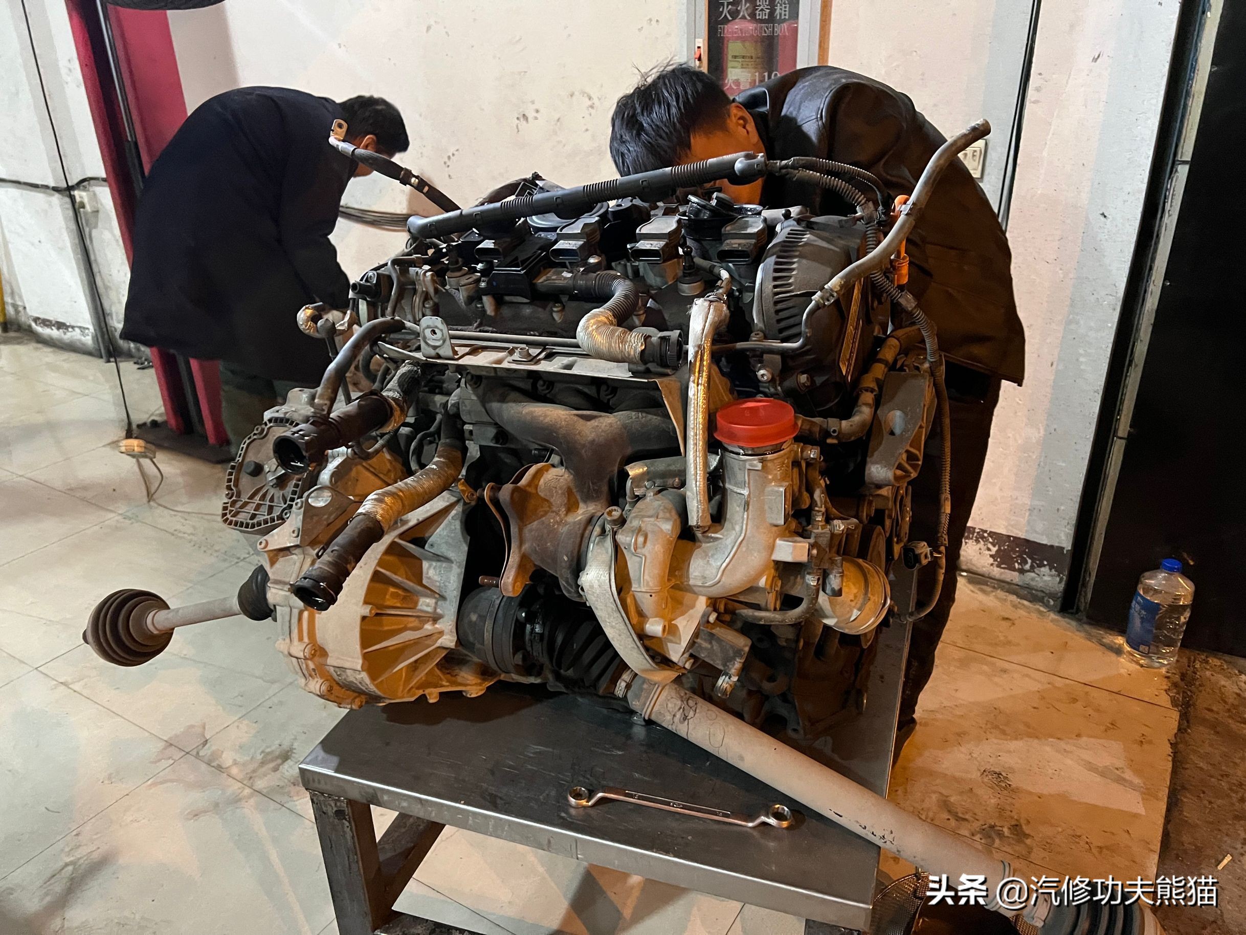 甯曡惃鐗硅溅涓荤儳鏈烘补瑙嗛,澶т紬甯曡惃鐗圭儳姘旈棬