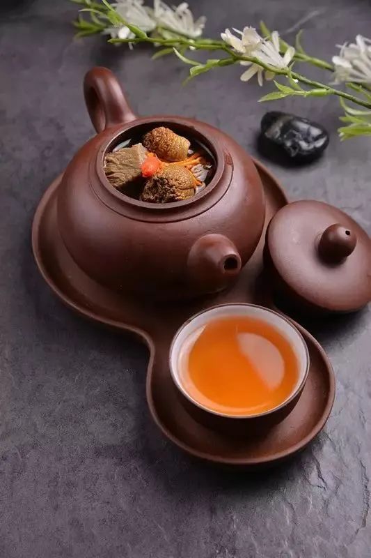 广州丽思卡尔顿酒店婚宴价格,广州外语学院西门附近婚宴酒店