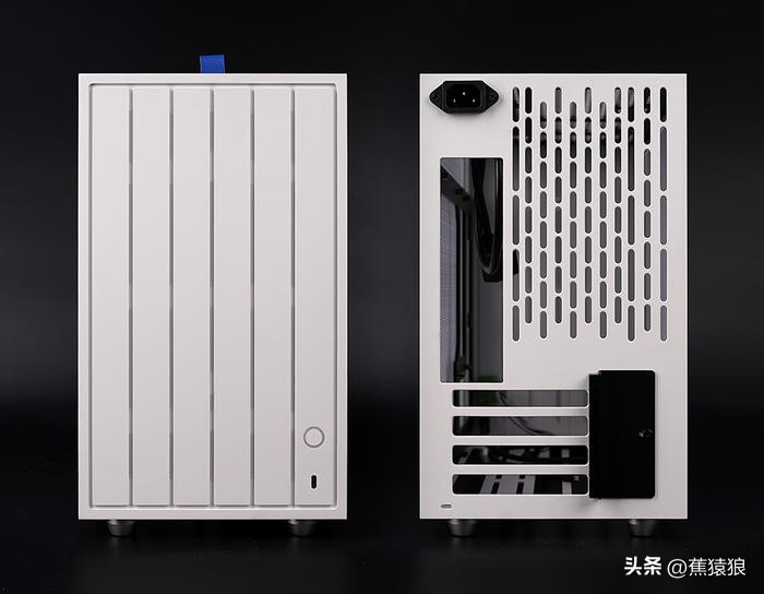 代码36KROGB760-GTUF4070TI，简约黑白调AKLLAA6MMATX机箱装机秀