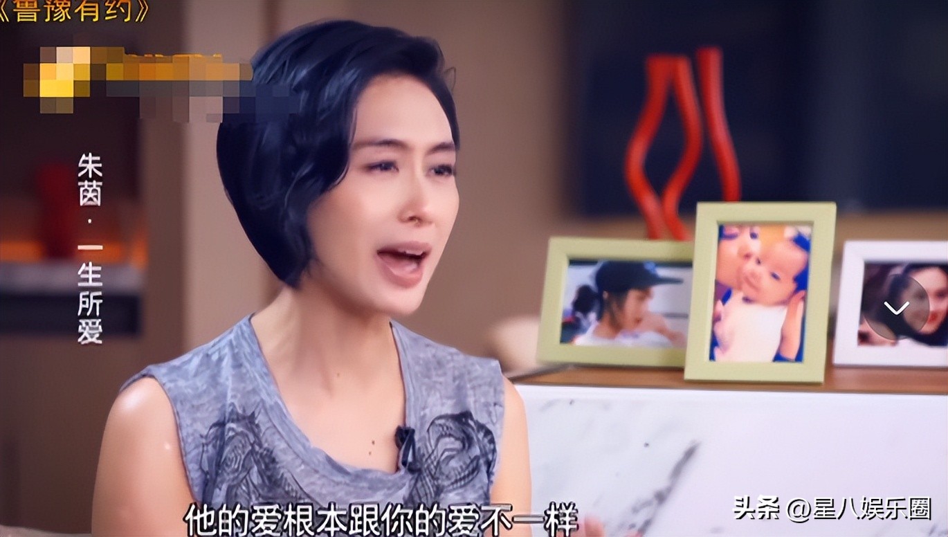 周星驰40岁白发,56岁周星驰满头花白却拒绝染发