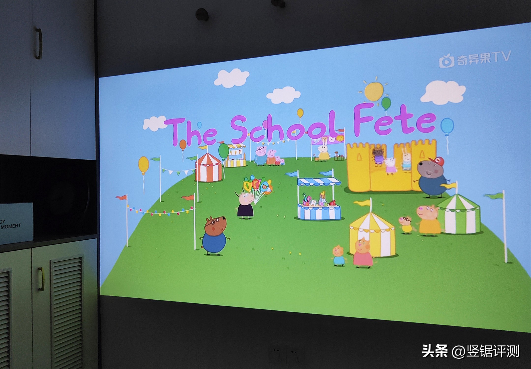 快乐星球o3投影仪对比,快乐星球三投影仪推荐