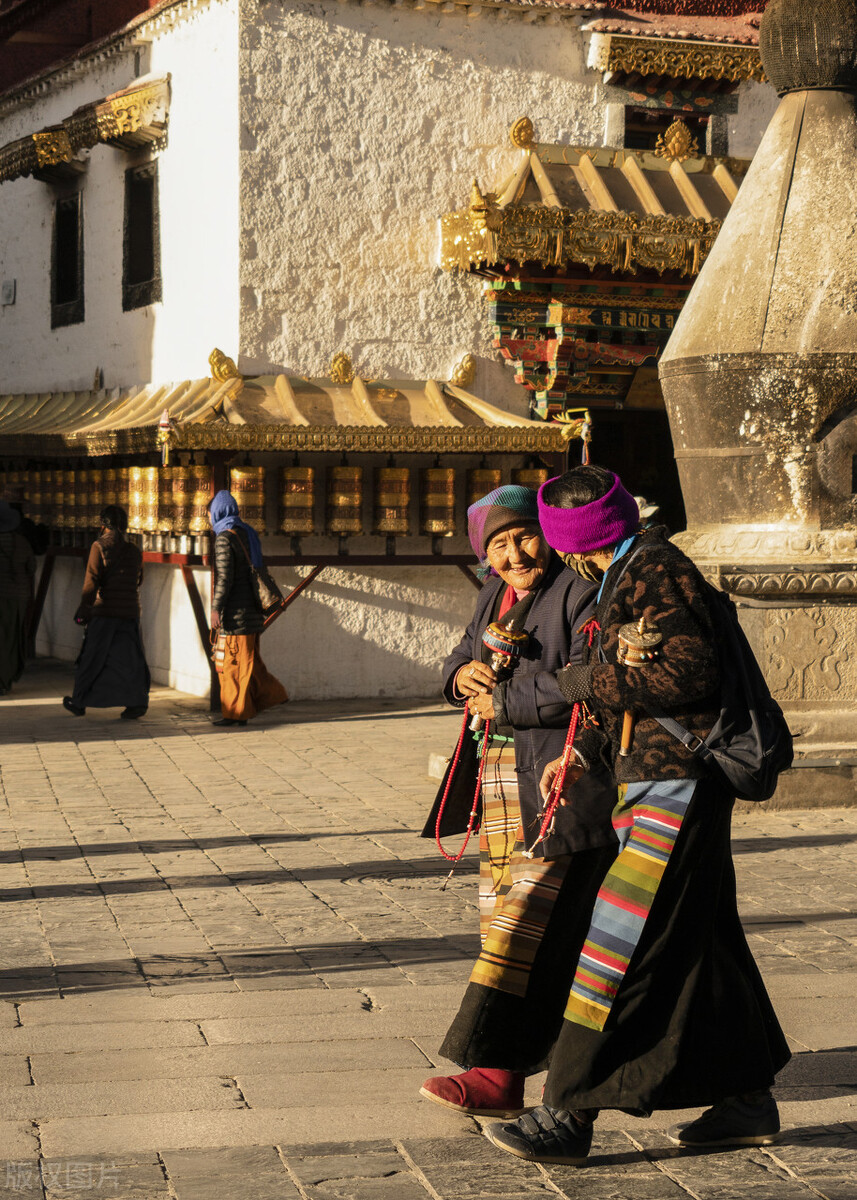 藏地18天旅游攻略,川藏10天旅游攻略