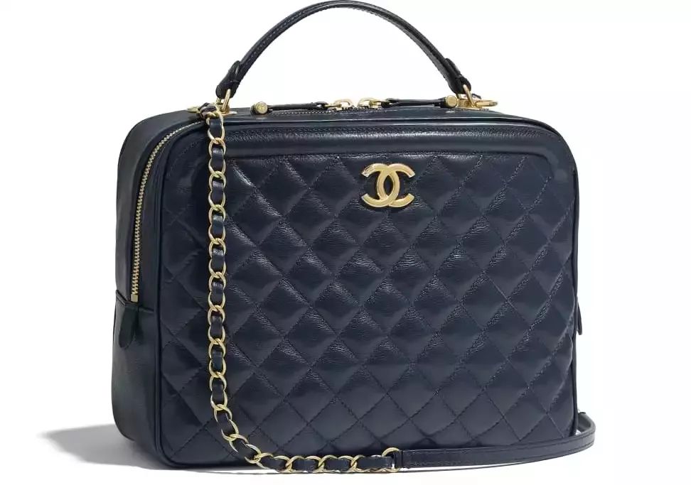 chanel必买的10件单品,chanel最新一期