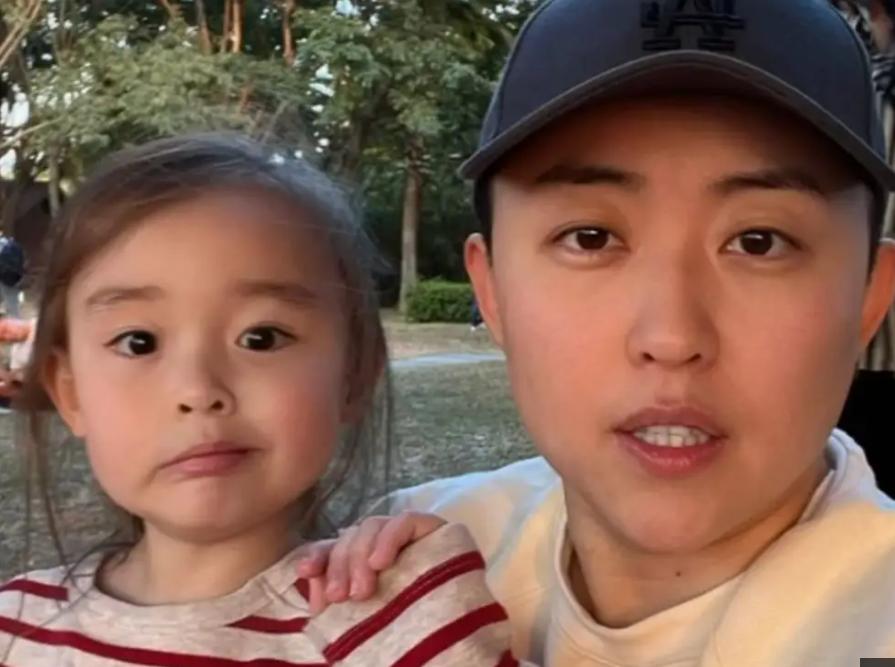 单身女ceo叶海洋生二胎,叶海洋买的精子是四国混血吗