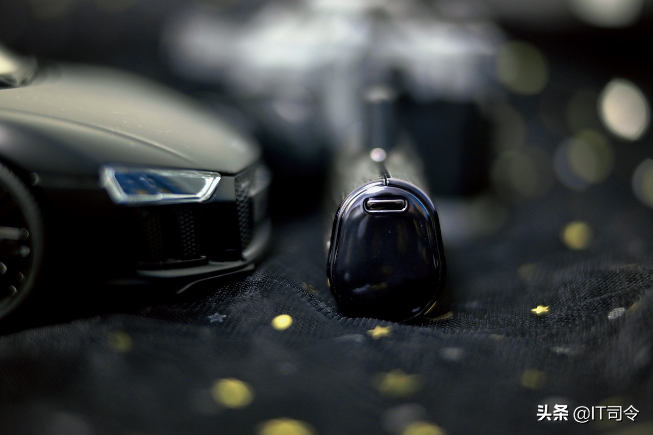 iwalk爱沃可无线蓝牙糖果耳机,iwalk爱沃可磁吸充电宝超薄