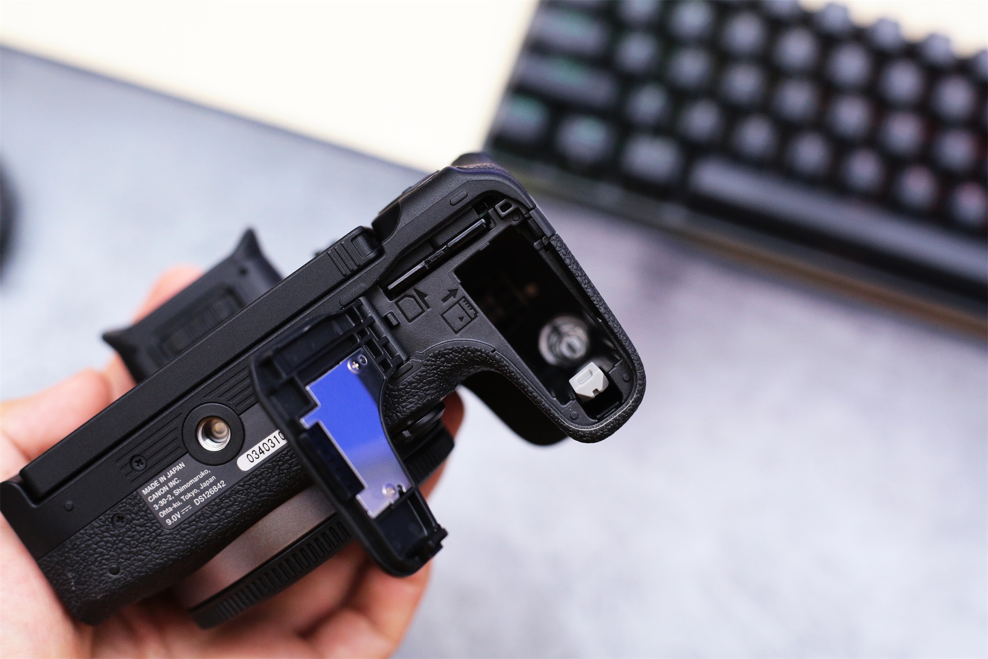 佳能5d3和佳能r10哪个好,佳能5d3和佳能r10对比