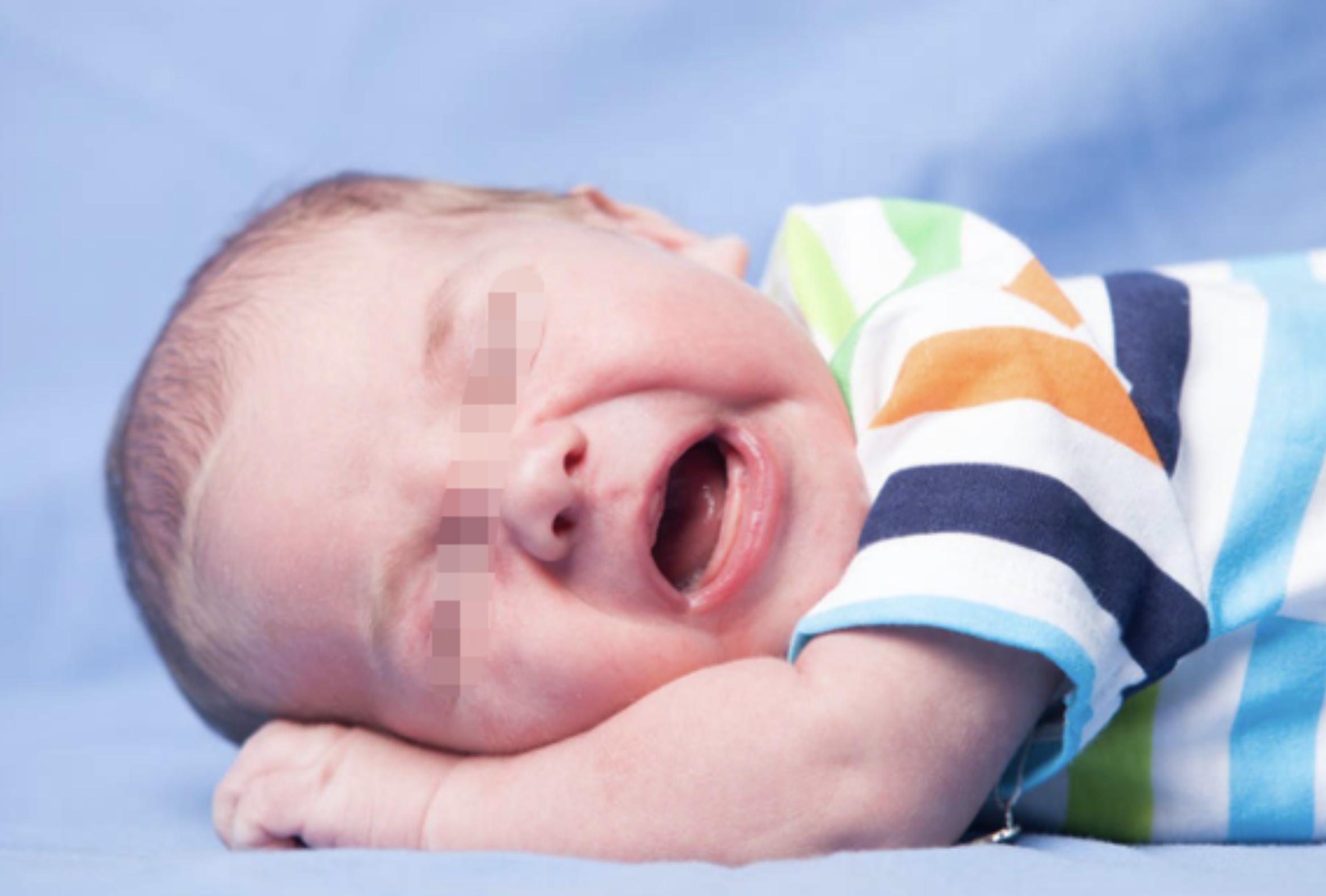 宝宝见到“某人”突然大哭？长辈或许不懂，但父母要心中有数