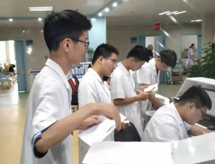 2022中国医科类大学排名更新，北中医不负众望，天津医大排在第七