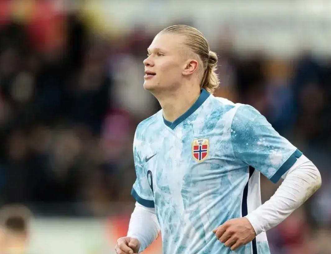 十大从未拿过欧冠与世界杯的巨星,因各种原因无缘欧洲杯的球星