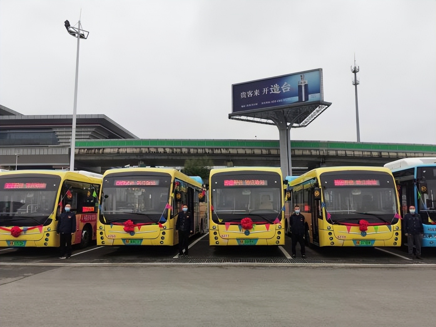 贵阳brt路线b8开通,贵阳BRT站点设置