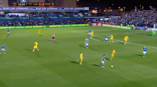 西班牙国王杯巴萨对阿拉维斯,欧冠巴萨对利物浦登贝莱错失机会