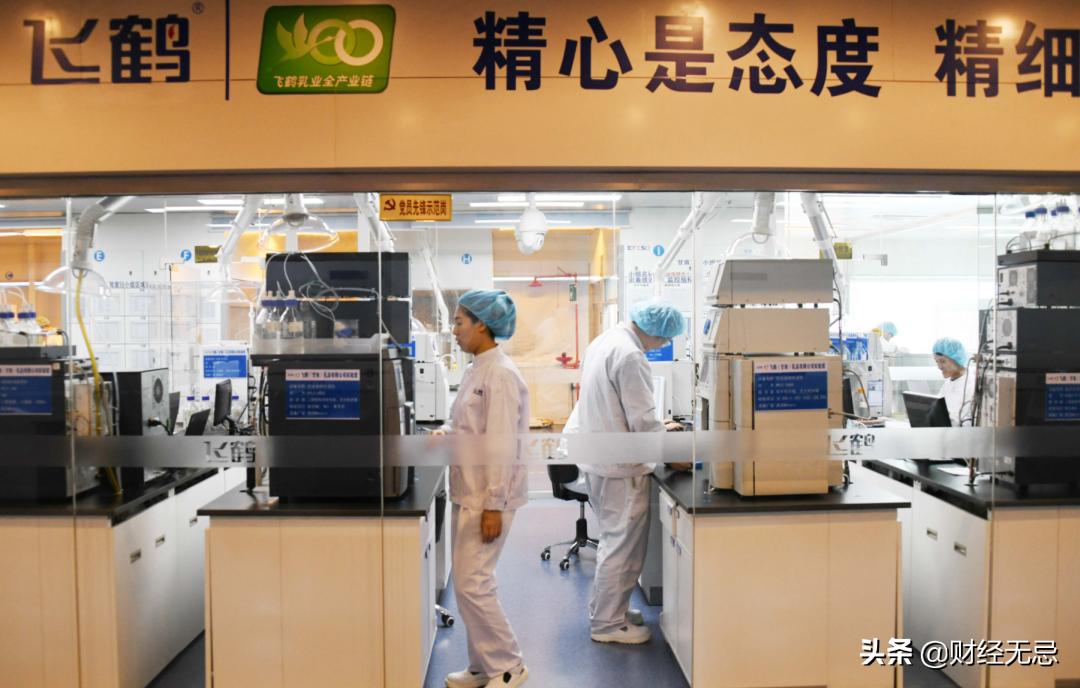 国产奶粉的下个黄金十年，为什么飞鹤是最好的竞争力样本？