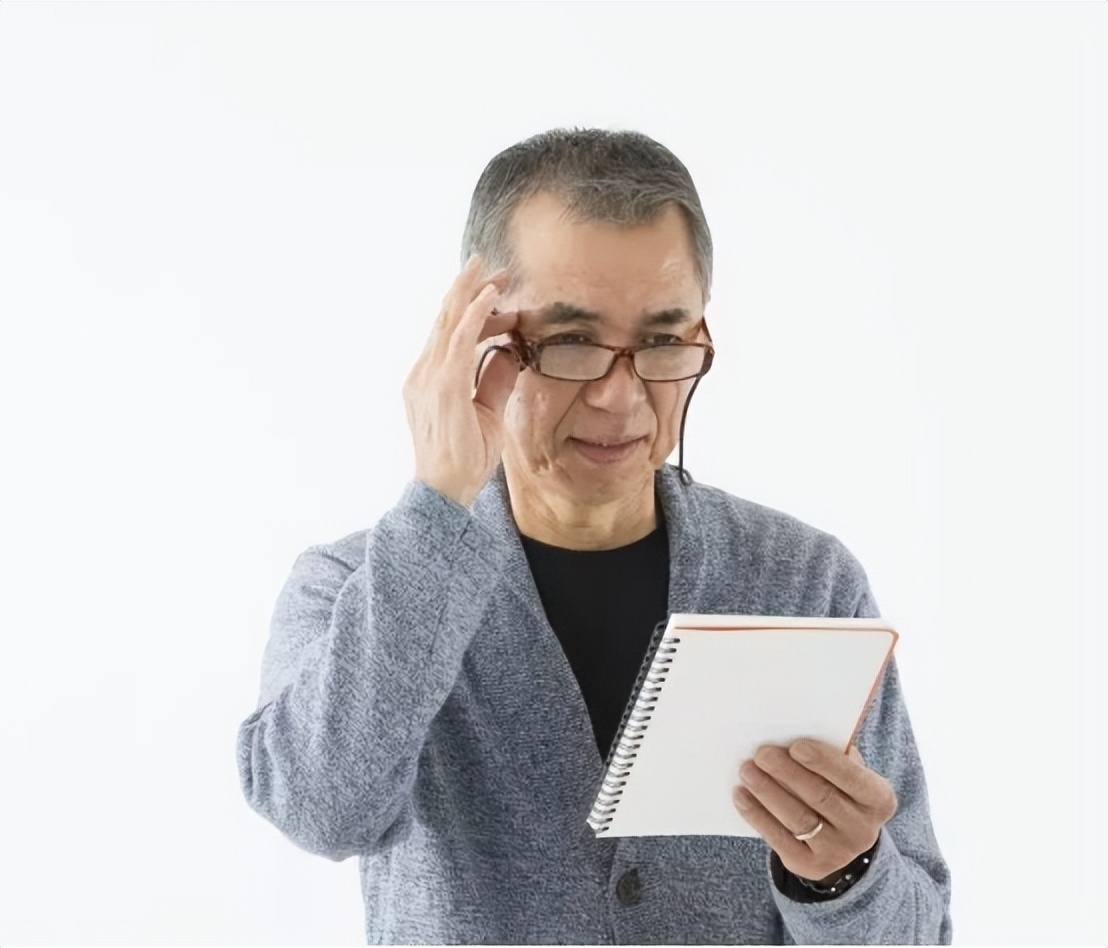 老人眼花的原因及调理方法,中老年眼花怎么治