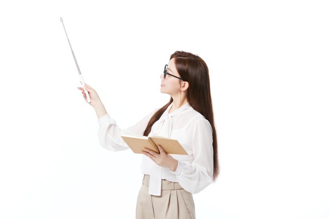 最新精编中考满分作文经典句段,中考满分作文一景一物总关情