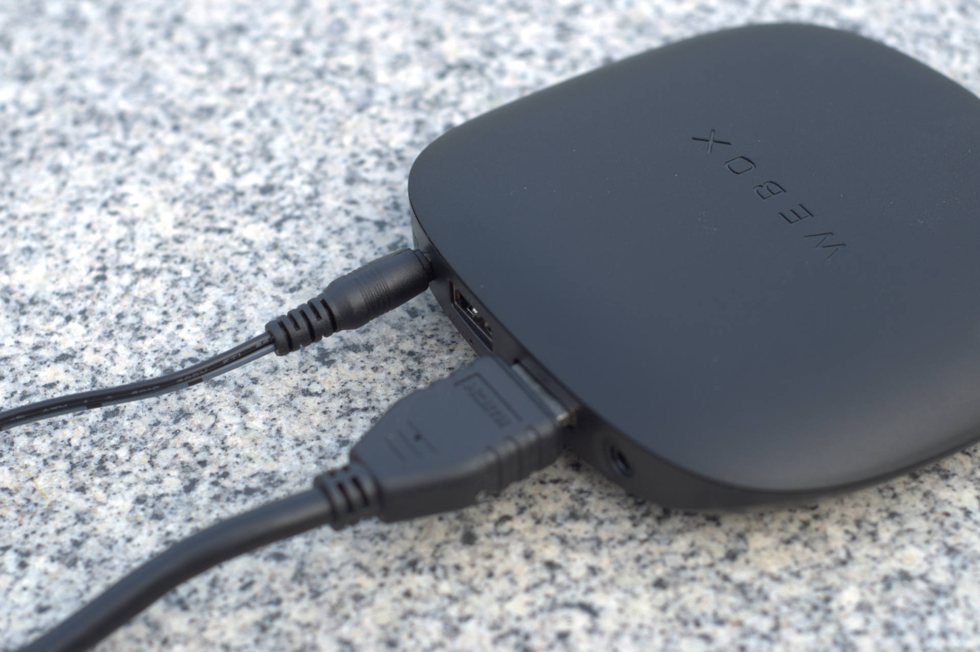 家里的旧电视如何利用,家里的老电视一秒变智能电视