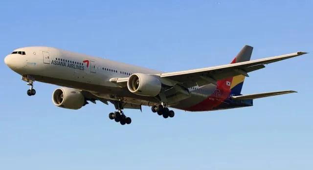 韩亚航空214航班失事模拟视频,亚航坠机事件视频