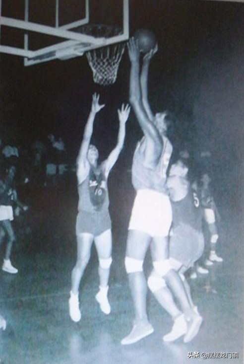 曾撑起四川男篮的巨人石挪威，时为世界第二高人，老成都还记得吗