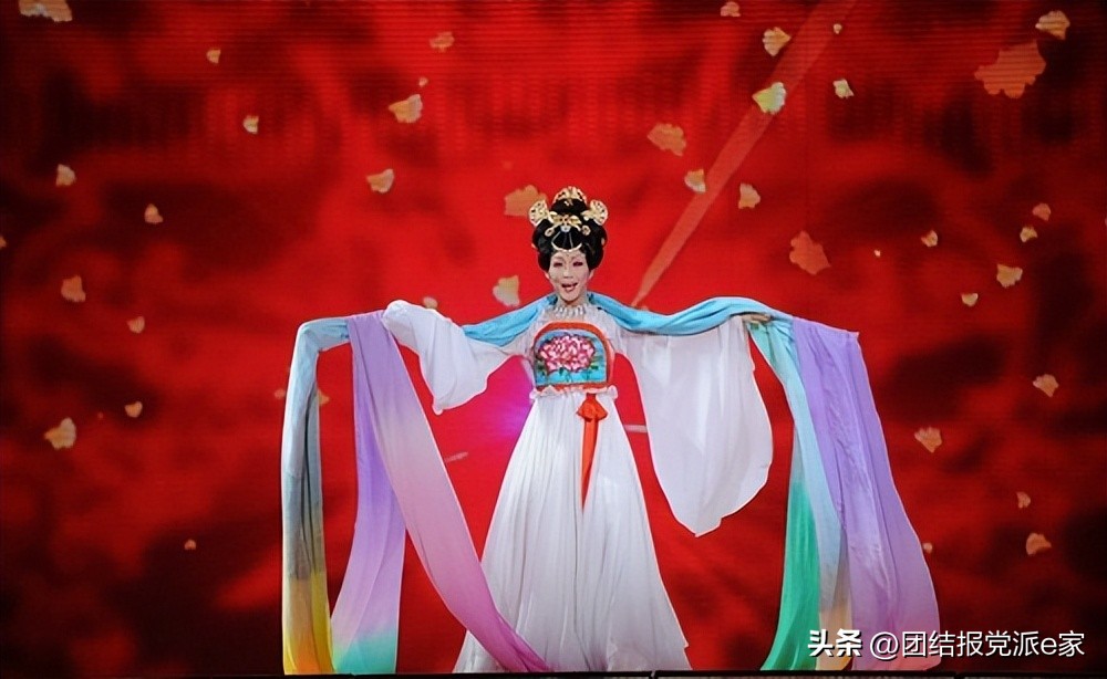 央视春晚上的这些“大腕儿“，原来不少是民主*党**派成员！