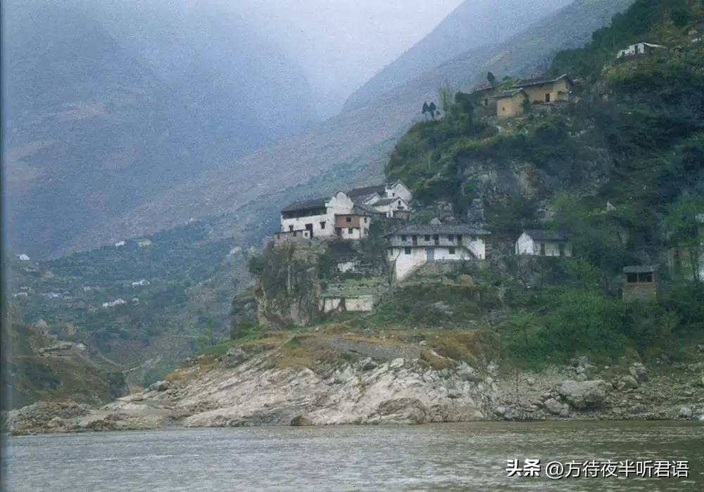 秭归古建筑像徽派风格,梦回三峡完整版