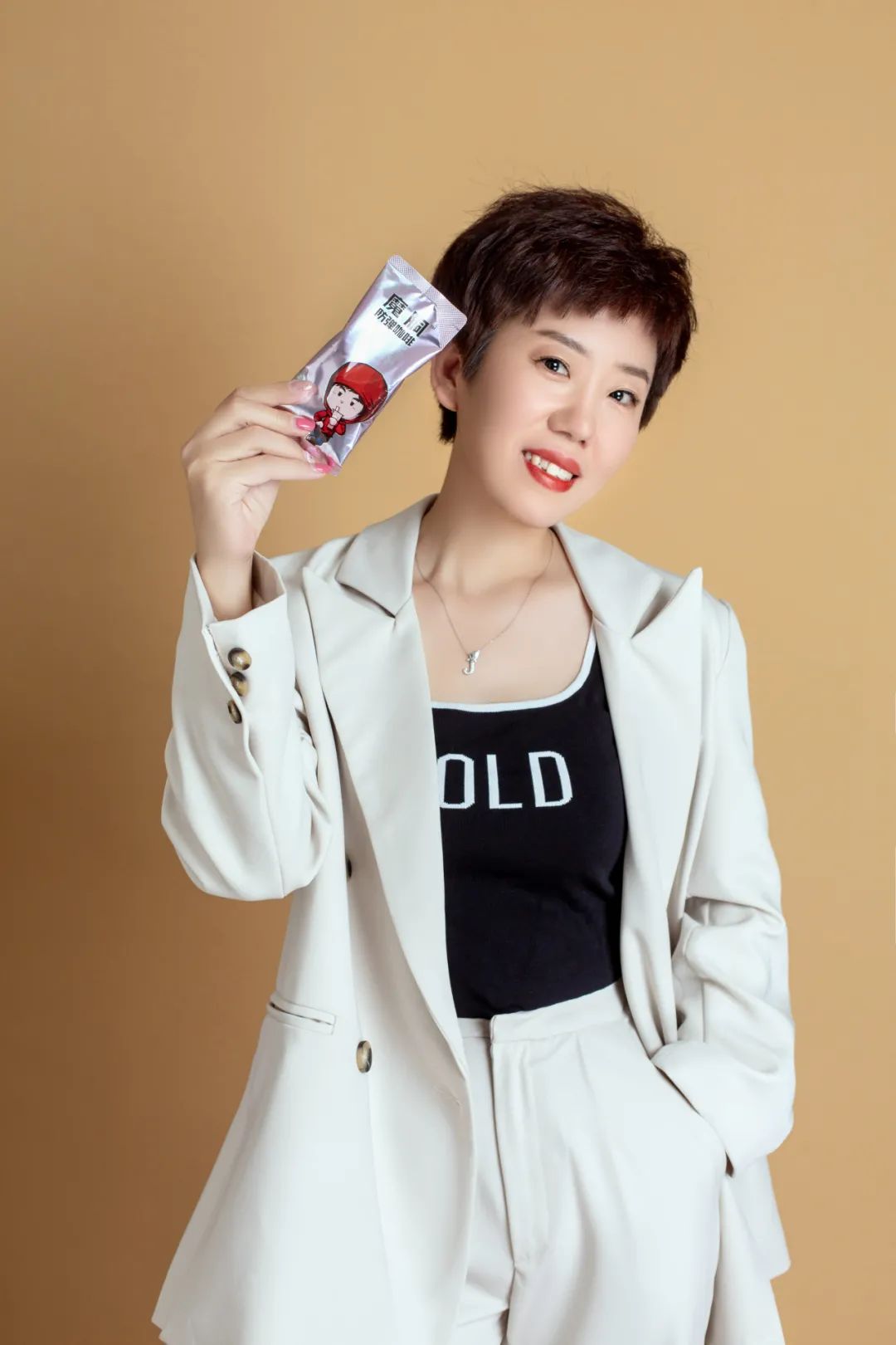 王青干嘛的,王青消息