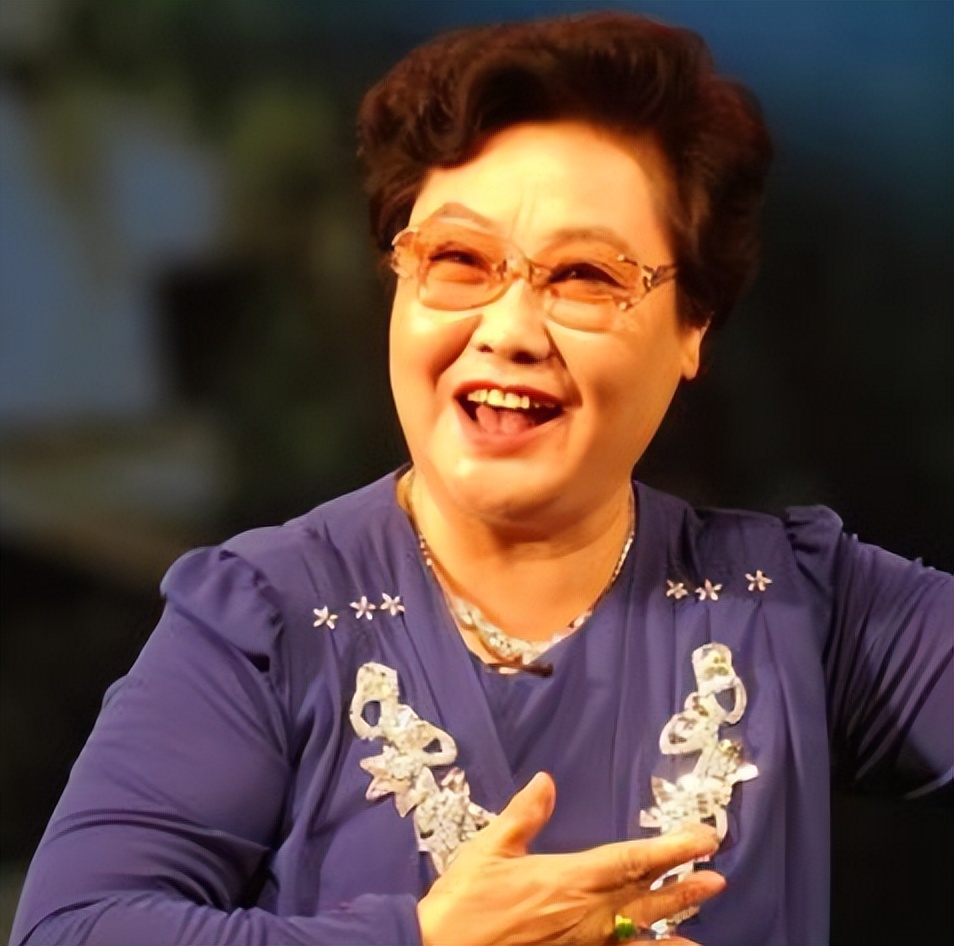 郭兰英婚姻近况,郭兰英结婚照片