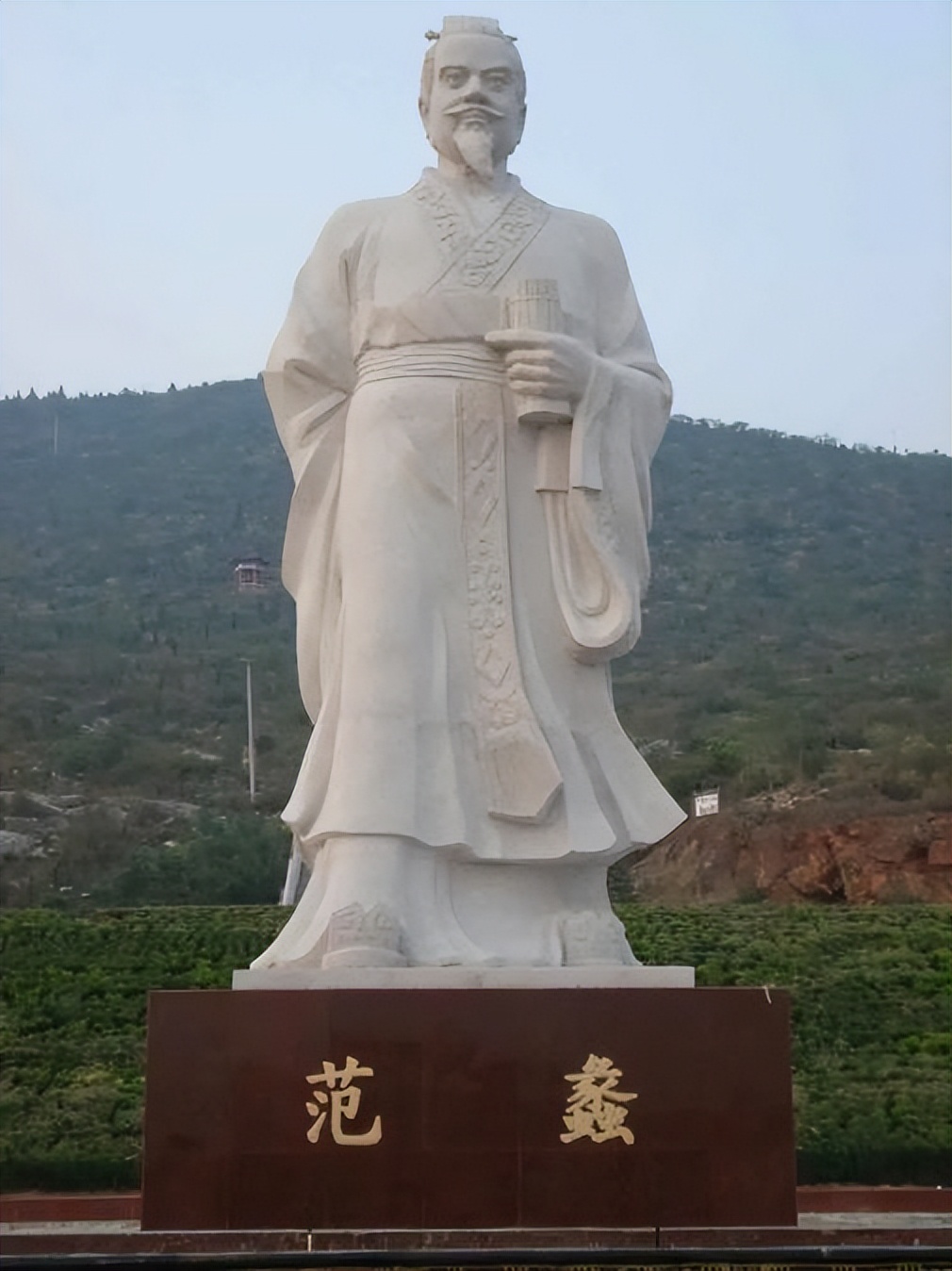 范蠡是旷世巨富为何三次散财,三次散尽家财的范蠡并不富裕