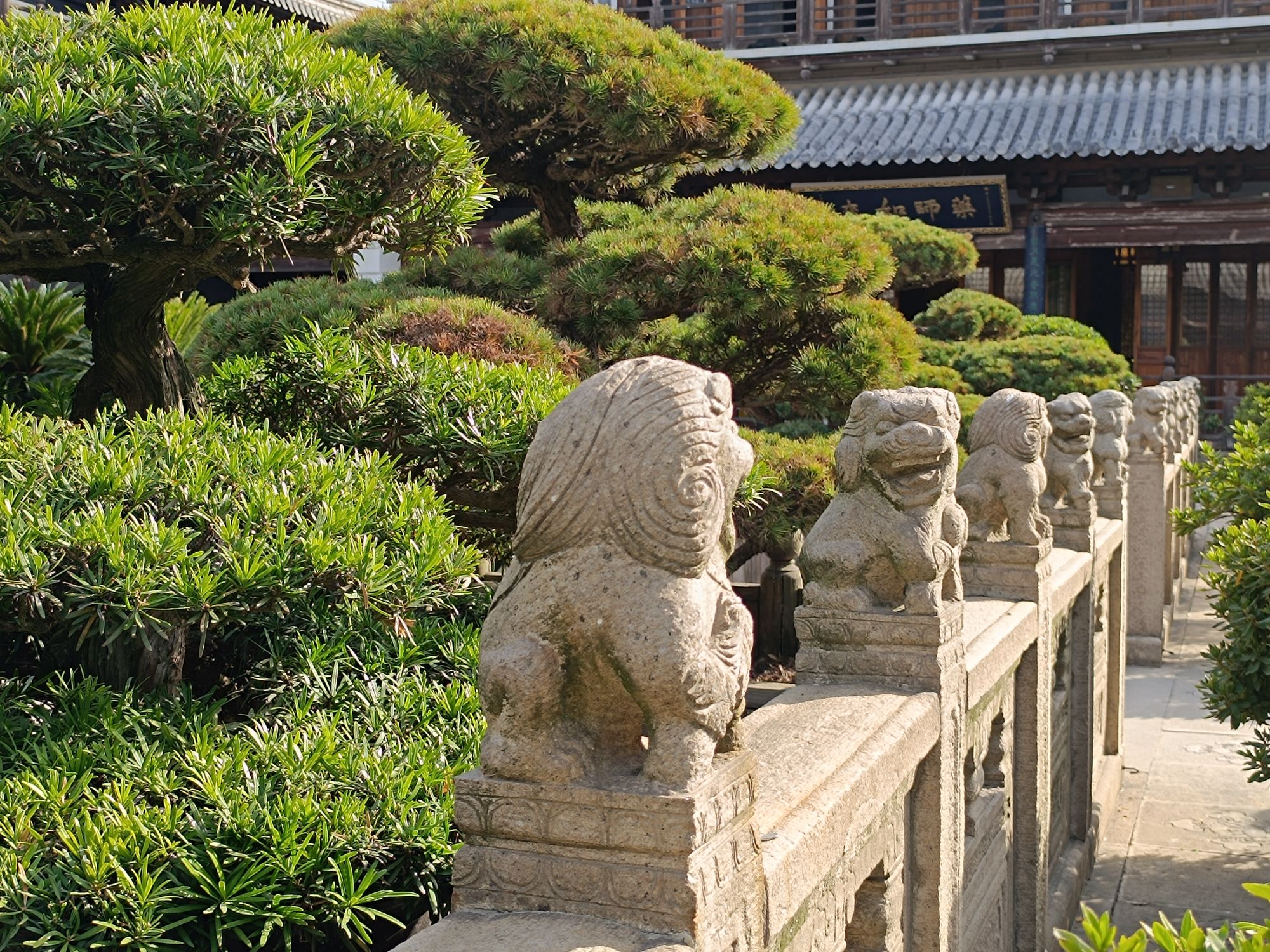 redminote12探索版屏幕,redminote12探索版参数