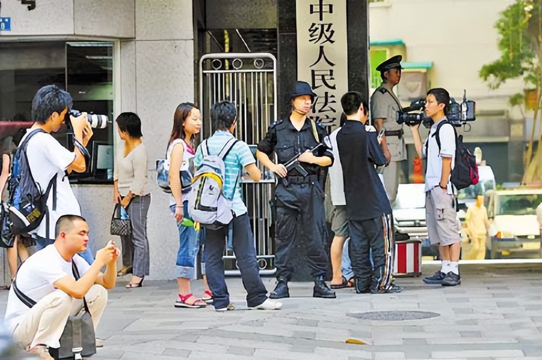 刘招华：制毒31吨狂赚数千万，暴露后骑3小时自行车轻松离开广州