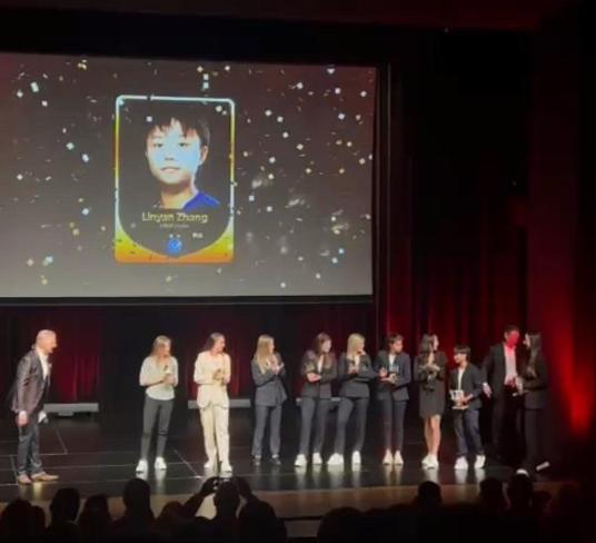 张琳艳上演首秀10分钟破门,张琳艳三球