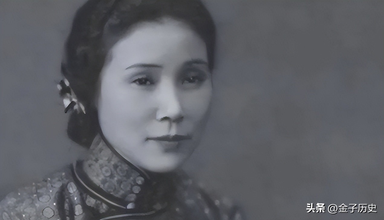 日本女护士嫁中国将军64年，生下歌唱家女儿，女婿更是家喻户晓