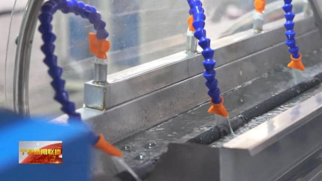 灌溉沙漠工程,太阳能灌溉系统灌溉10000亩地