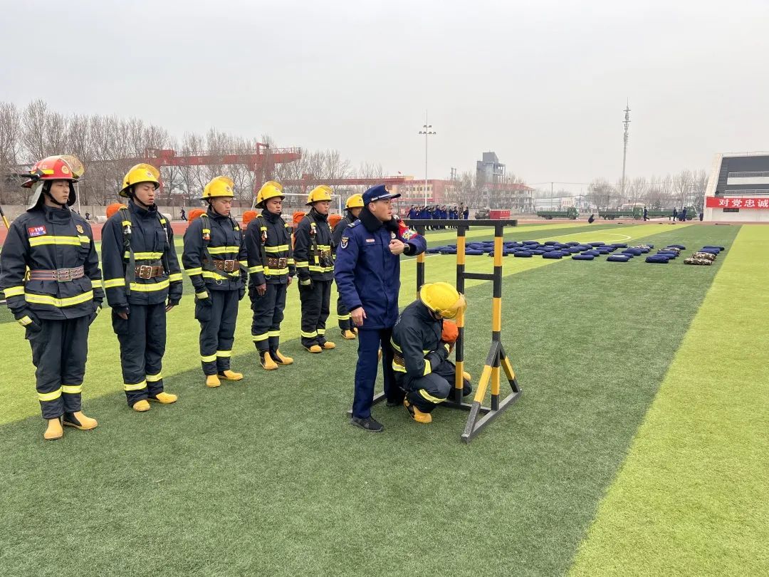 新蓝出征消防员,新消防员总队集训