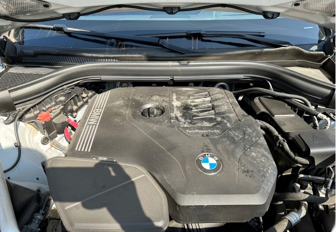 宝马为啥3.0不烧机油,为什么宝马x3车损比3系便宜