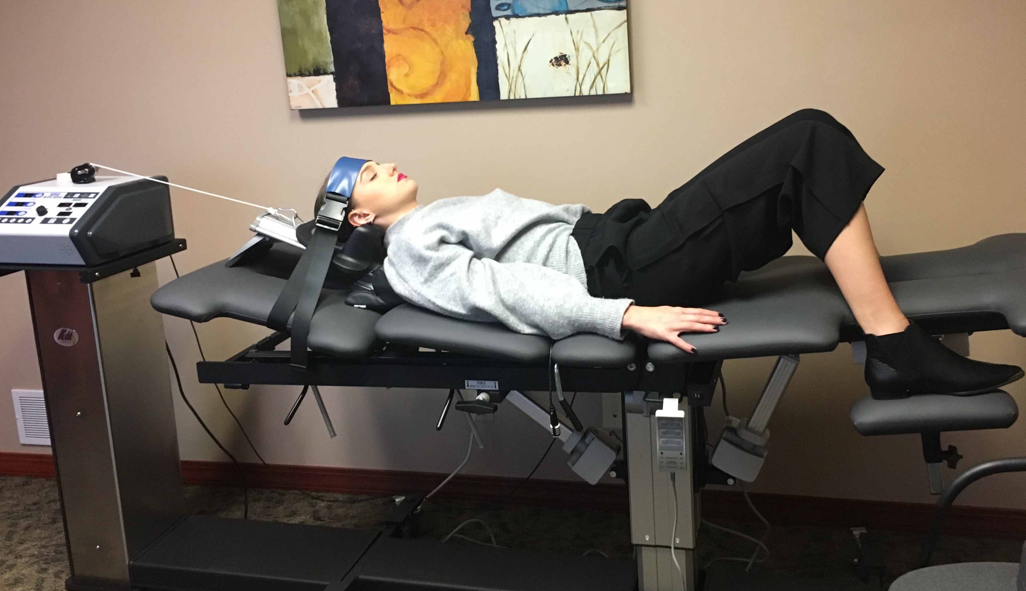 颈椎病引起胳膊痛怎么治,颈椎病引起手麻木胳膊胀怎样锻炼