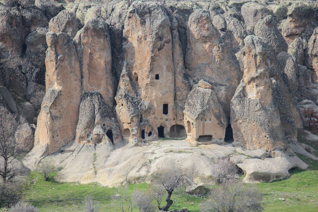 古代哪个时期是土地兼并最严重的,中国古代土地兼并无法避免的原因